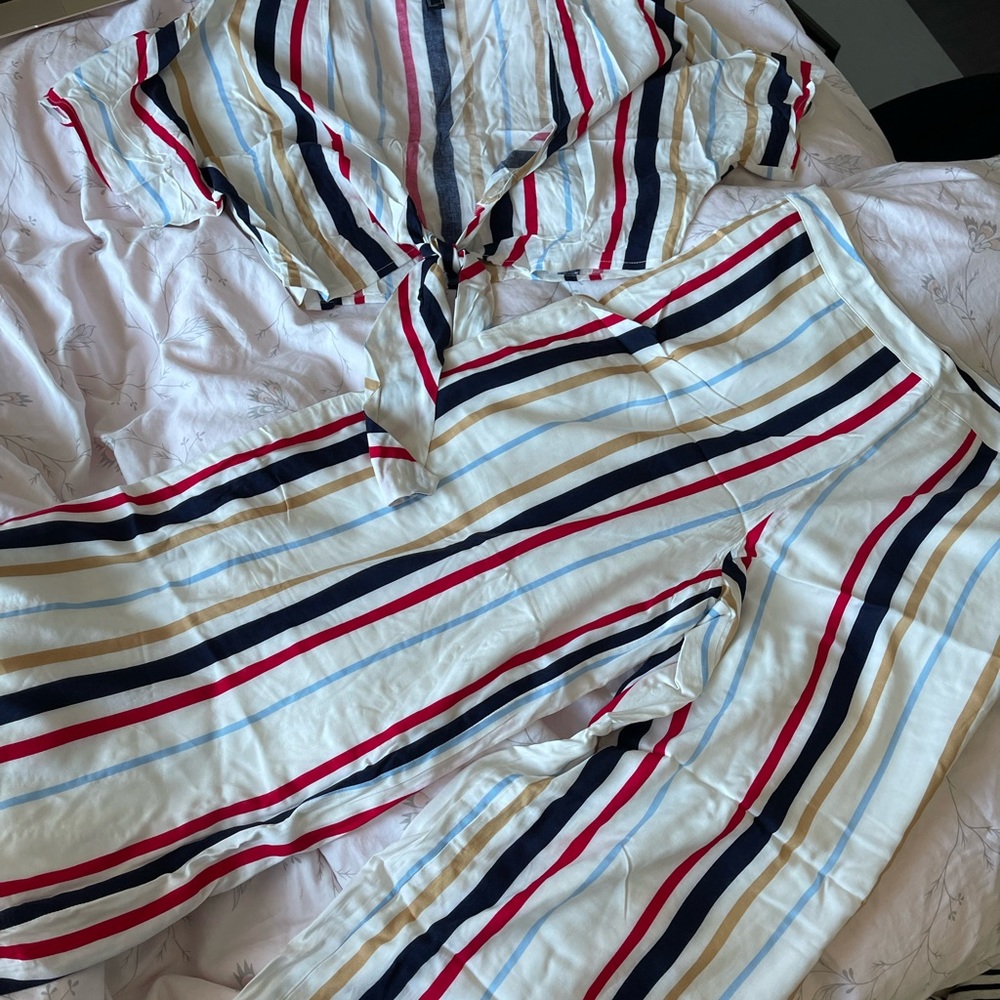 Cropped tie front top and cropped palazzo pants set